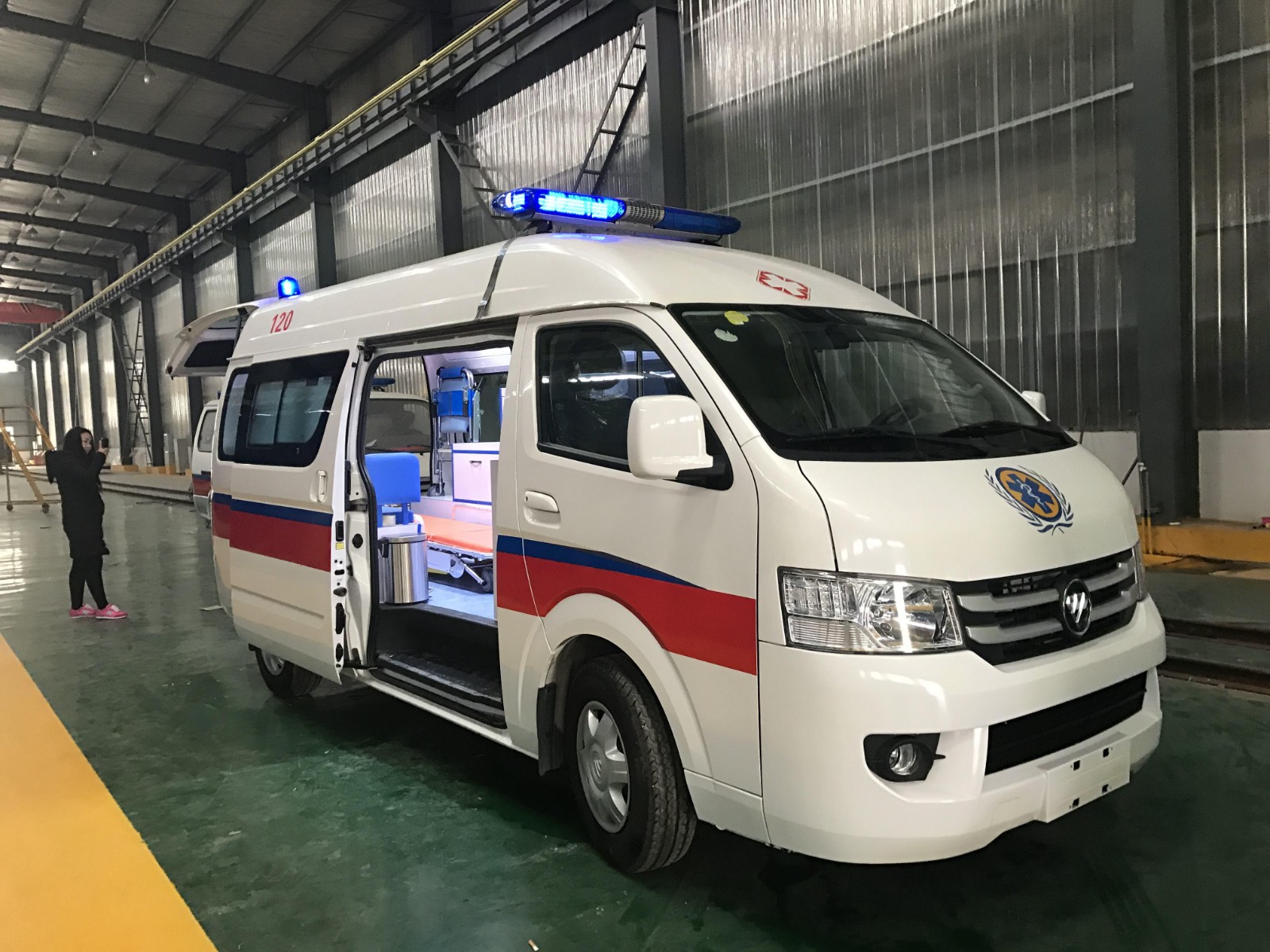 深圳救护车转院