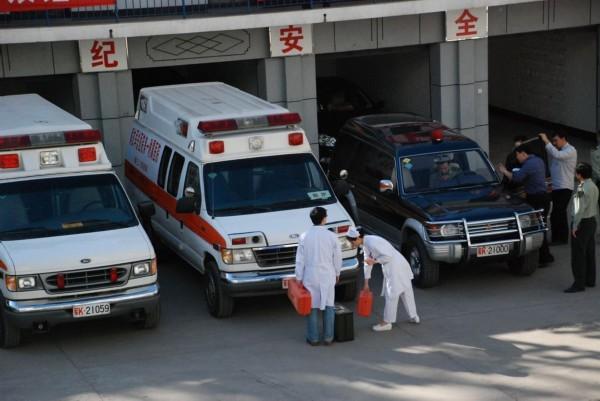 深圳救护车转院