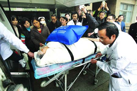 深圳成人监护型护送